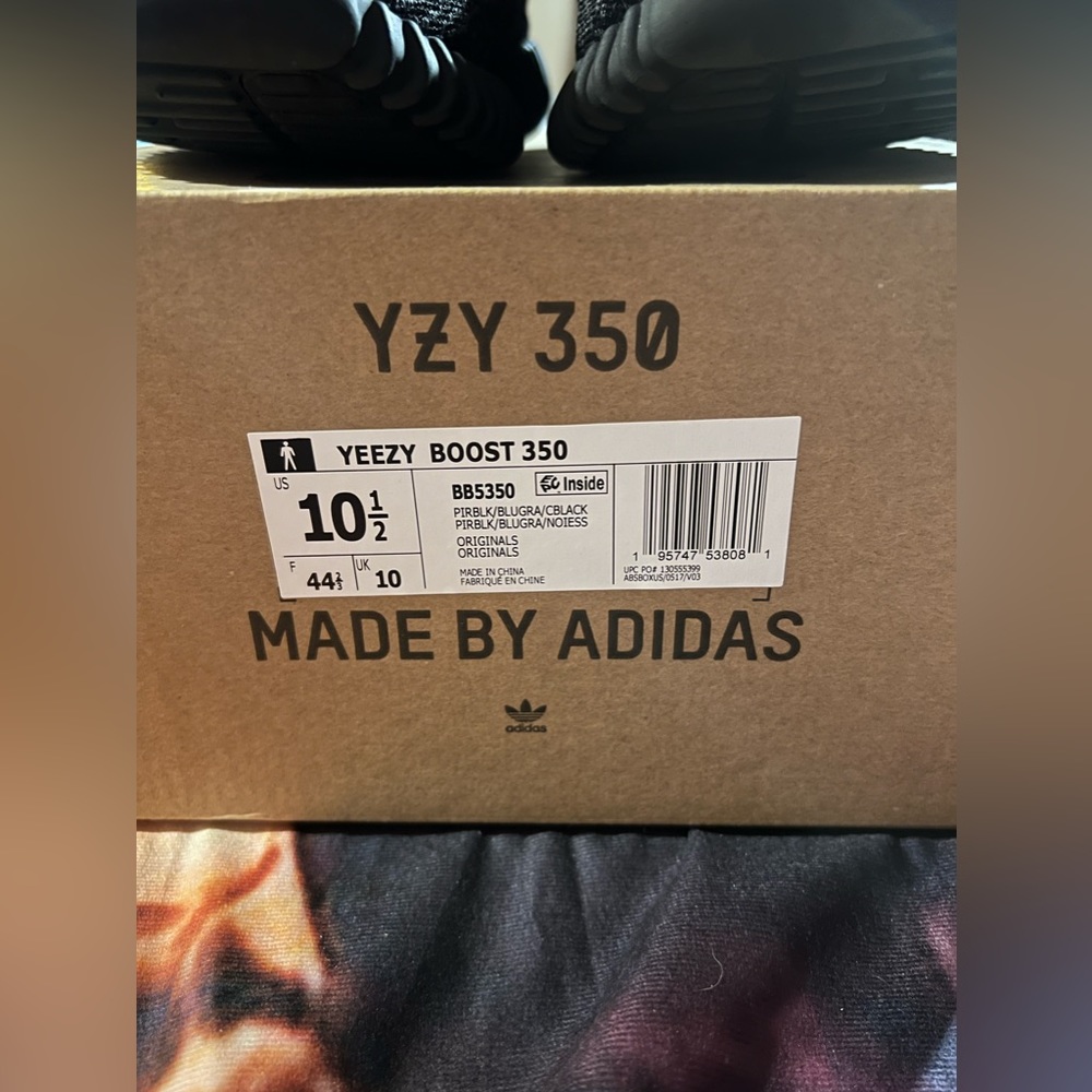 Yeezy 350 Pirate Black 10.5